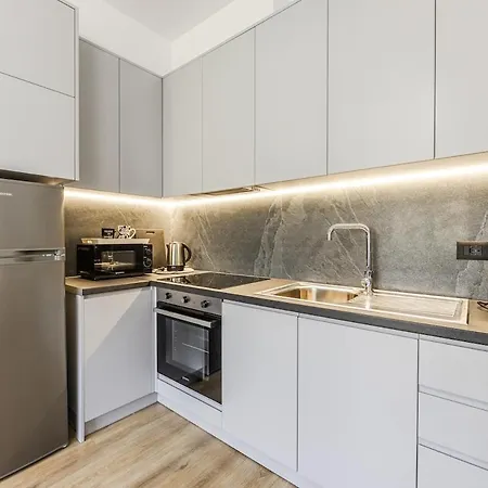 아파트 1br Near Main Square By Pikhost